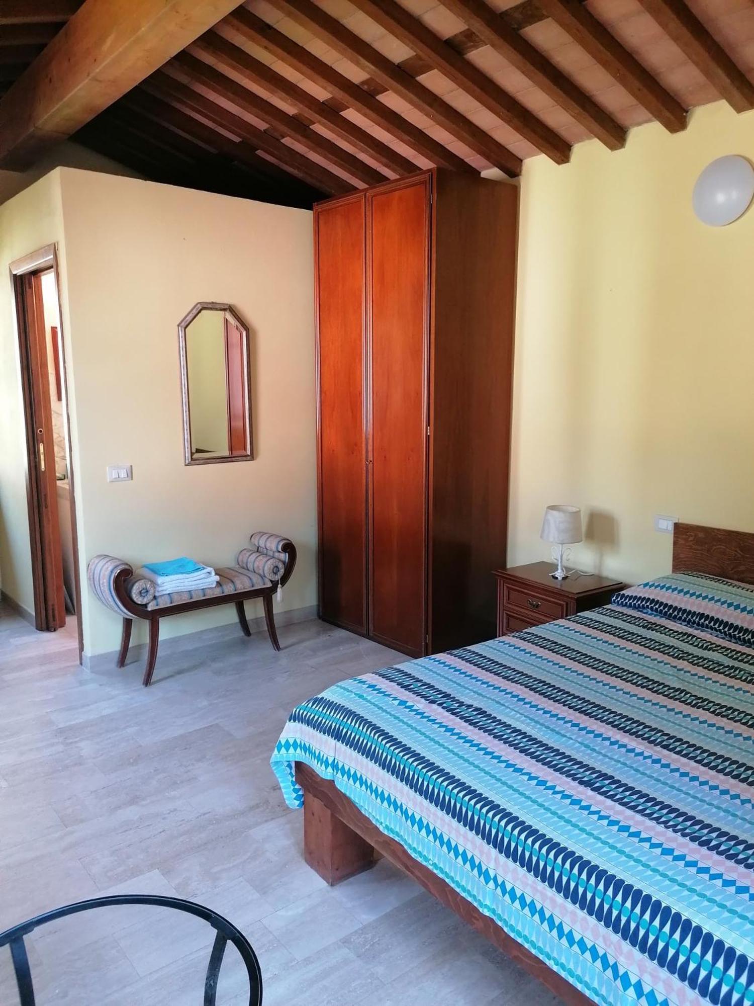 Casa Del Marmo Bed & Breakfast ปิเอตราซานตา ภายนอก รูปภาพ