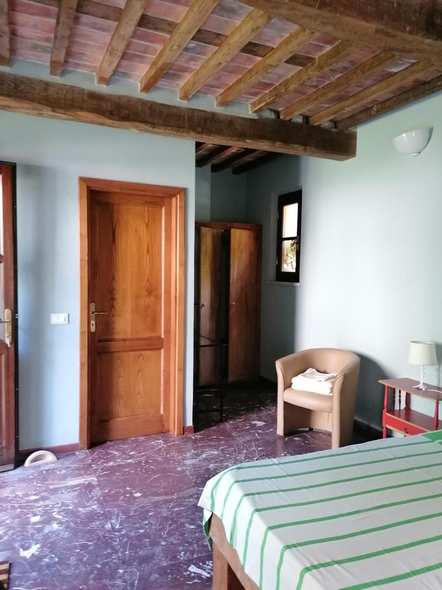 Casa Del Marmo Bed & Breakfast ปิเอตราซานตา ภายนอก รูปภาพ